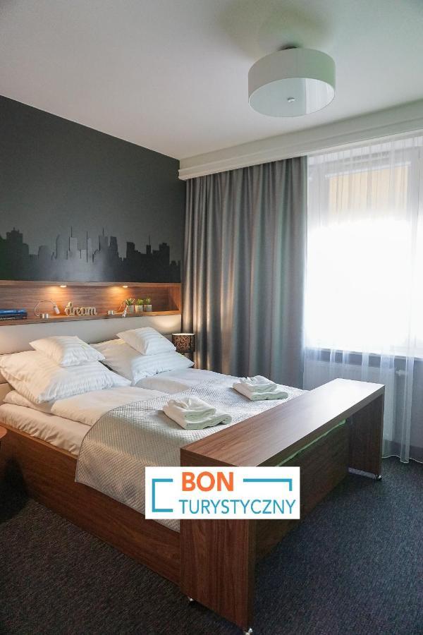 Aga Tenis Apartments By Radwanska Krakow Ngoại thất bức ảnh